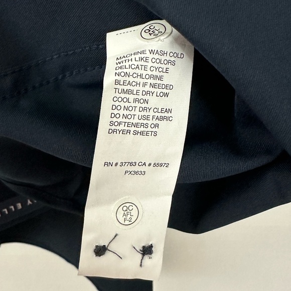 Perry Ellis Blue Travel Luxe Total Stretch Untucked Slim Fit Wicking Shi… - Picture 7 of 8